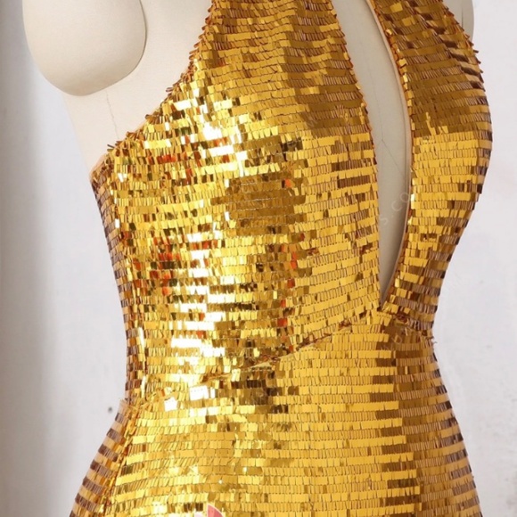 Sequin Halter Dress - Picture 12 of 13